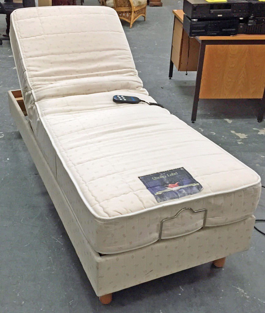 Recor Bedding Electric Single Bed x 2 in Hartlepool, County Durham