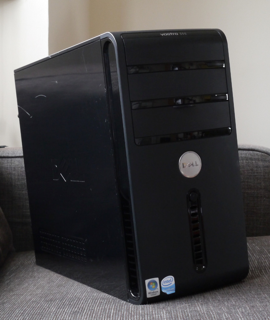 Dell Vostro 200 PC Intel 2GHz dualcore CPU, 2GB RAM, 320GB HDD, Win 7