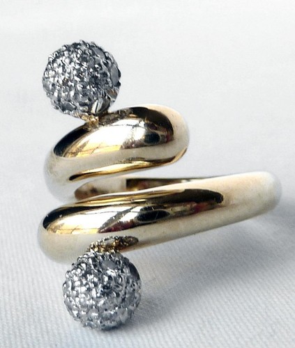 Tiffany Paloma Picasso 18K Gold+Platinum Diamond Balls Modernist Bypass Ring