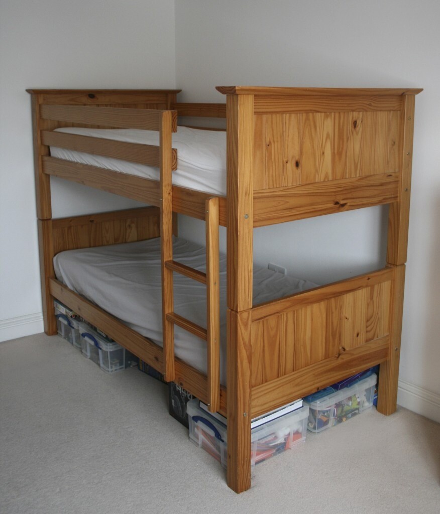 Solid wooden pine bunk bed by Bensons for Beds with Sleepeezee