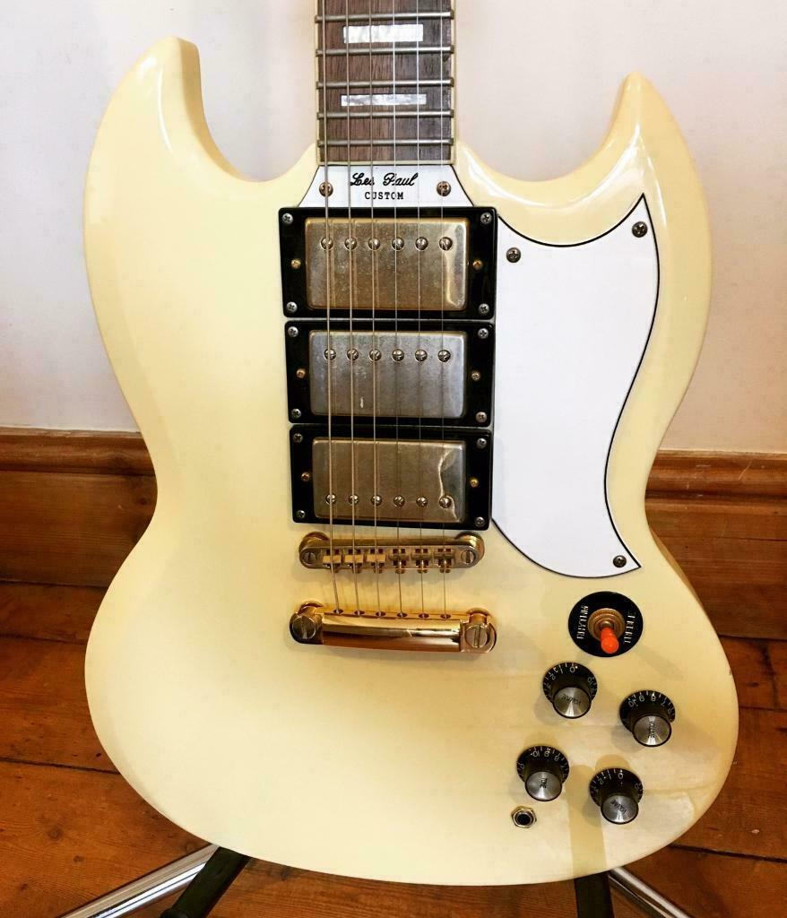 2010 Epiphone G400 SG Custom Guitar Antique Alpine White in Anstey