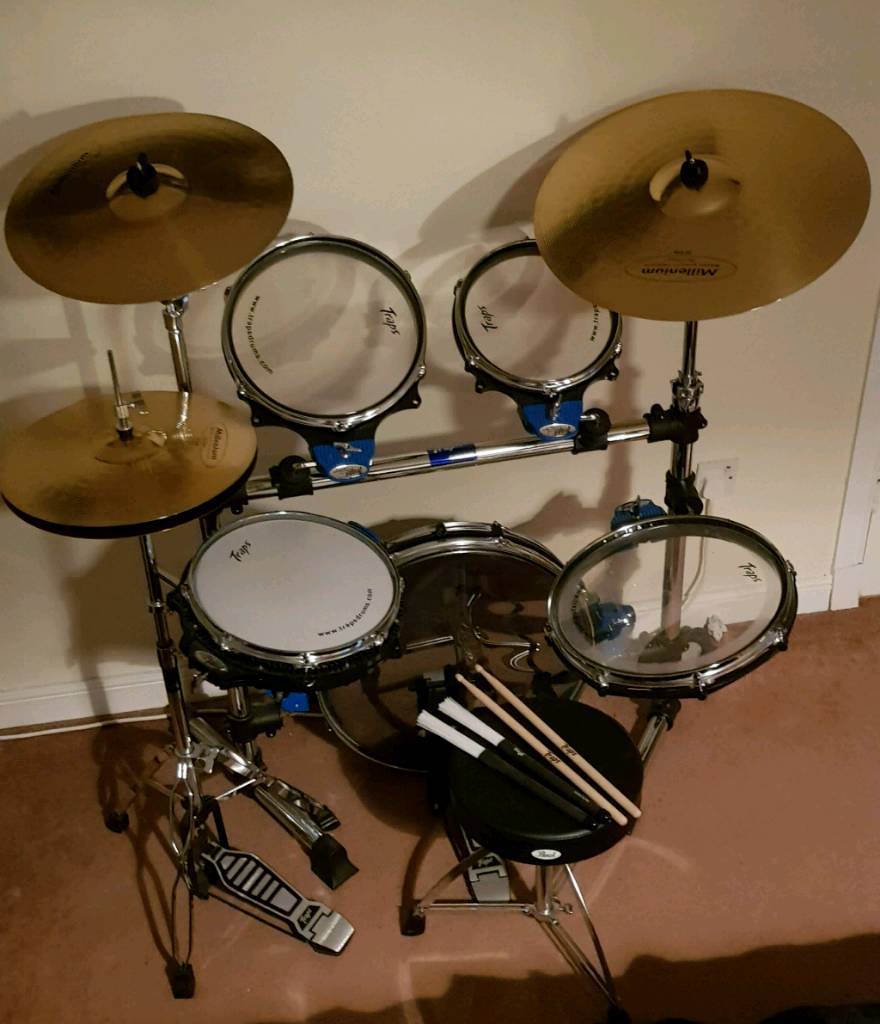 As new Acoustic Traps A400 drum kit in Livingston, West Lothian
