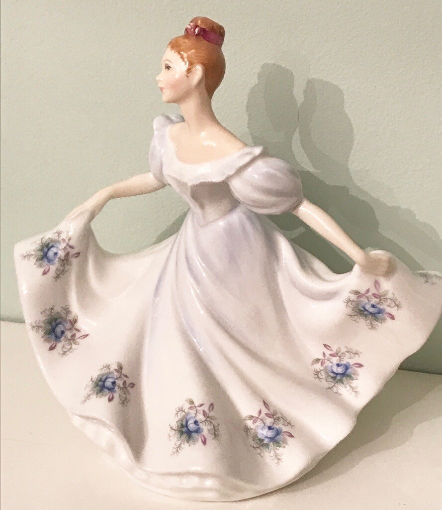 ROYAL DOULTON KATHY CHINA LADY ORNAMENT FIGURE FIGURINE in