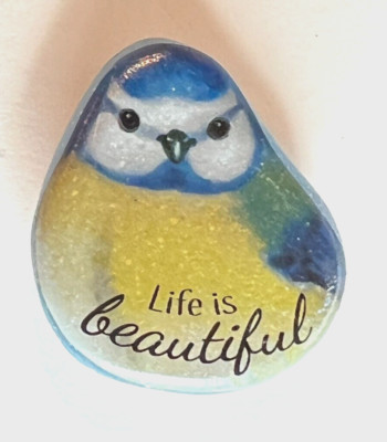 GANZ ''Happy Thoughts'' Bird Stone Look Message Token ''Life is Beautiful''