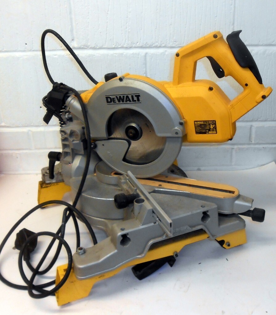 DeWalt DW777 240V 216mm Crosscut Mitre Saw | in Broadstone, Dorset