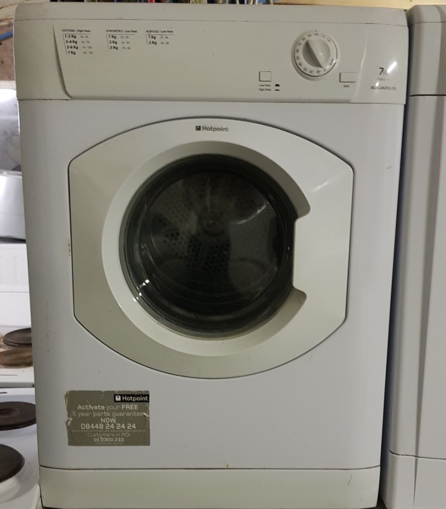 HOTPOINT 7KG VENTED TUMBLE DRYER IN GOOD WORKING ORDER in Hedge End