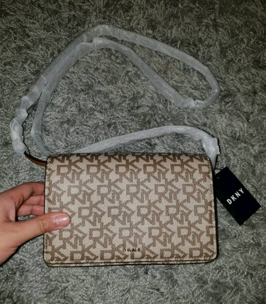 DKNY TAN CROSSBODY BAG 100 GENUINE in London Gumtree