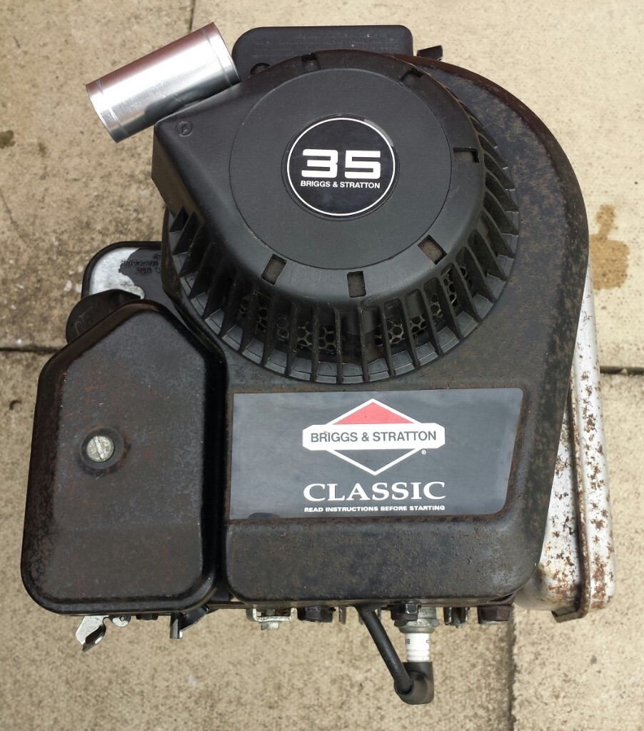 BRIGGS & STRATTON 35 CLASSIC ENGINE in Leicester, Leicestershire
