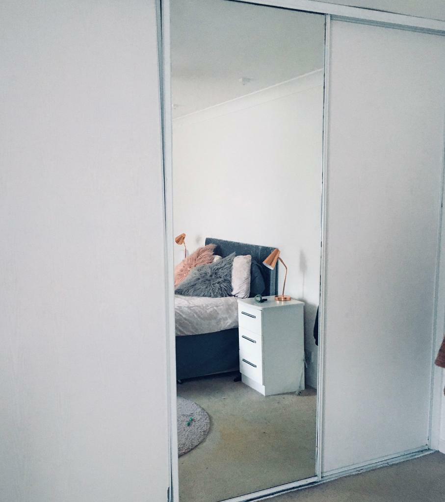 White Mirror Sliding Wardrobe Doors X3 In Bellshill North
