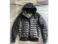AUTHENTIC MOOSE KNUCKLES DESIGNER HOODED AND PADDED COAT - MEDIUM
