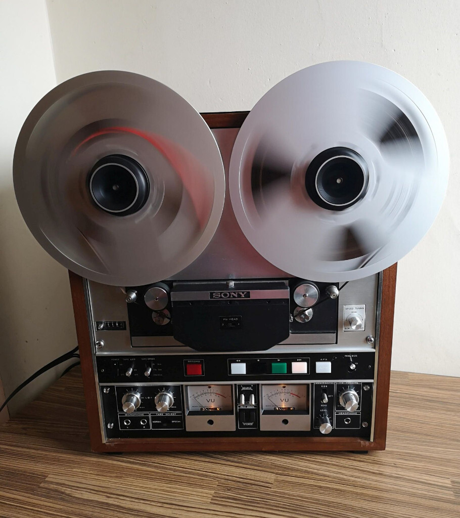 Sony TC850 Reel to Reel Stereo Tape Recorder (1970