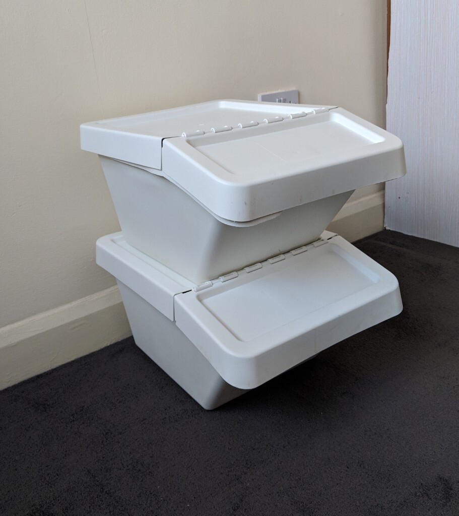 Single IKEA Sortera waste sorting bins with lid (37 L each) in Tower