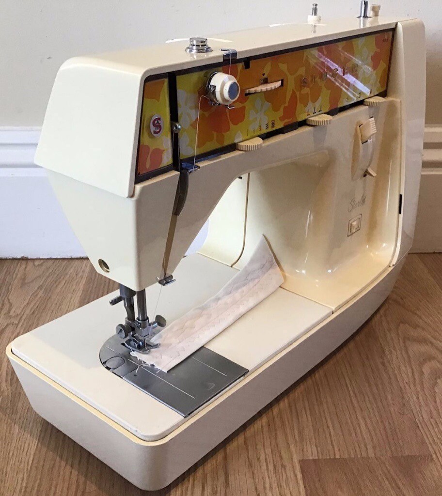 Singer Starlet 353 Retro Sewing Machine PreOwned Fully Serviced