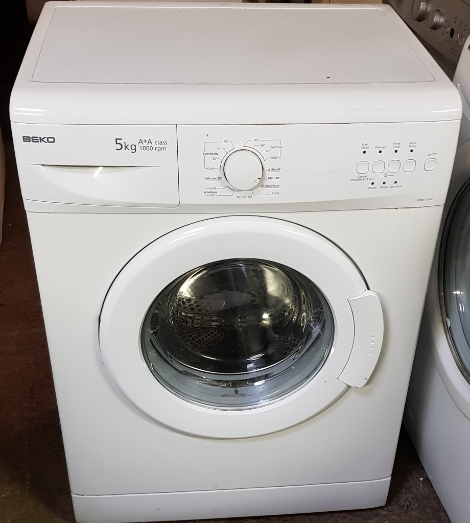 BEKO 5KG SLIM LINE WASHING MACHINE IN GOOD WORKING ORDER in Hedge End
