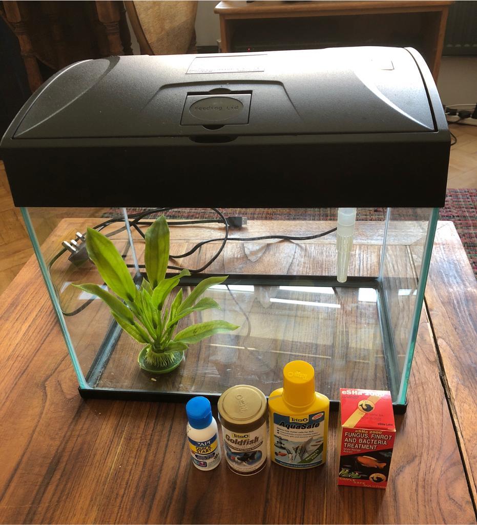 Fish Tank 20litres Fully Working + complete goldfish starter kit in