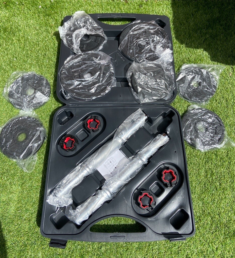 *Brand New* 20kg Dumbbell Set 20 kg / Adjustable / Gym / Weight