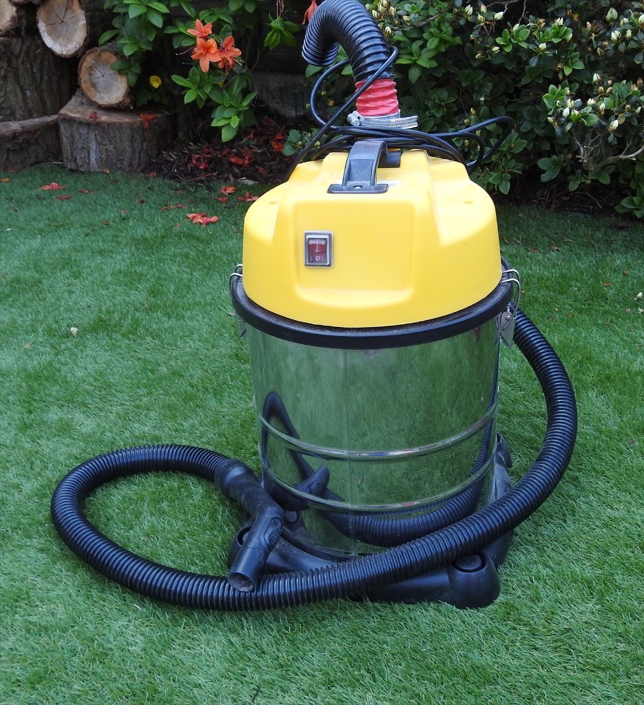 Industrial Vacuum Cleaner Wet & Dry Vac Powerful Stainless Steel in Gorton, Manchester Gumtree