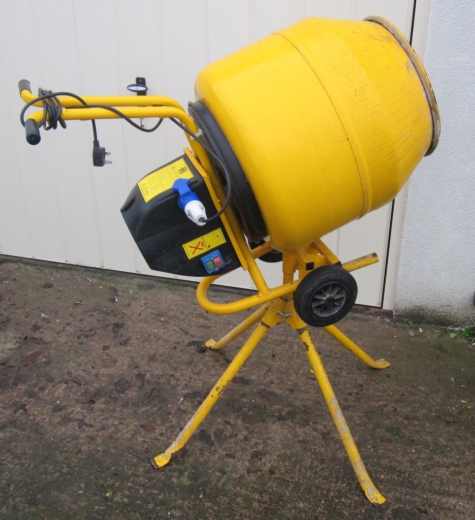Master Mix by Wickes concrete mixer 240v on stand in Portishead