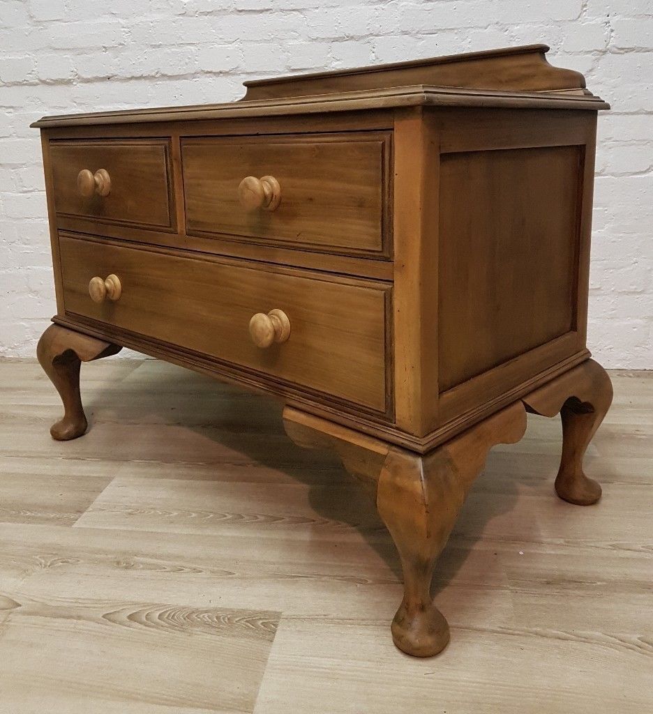 Victorian Stripped Mahogany Chest Of Drawers (DELIVERY AVAILABLE FOR