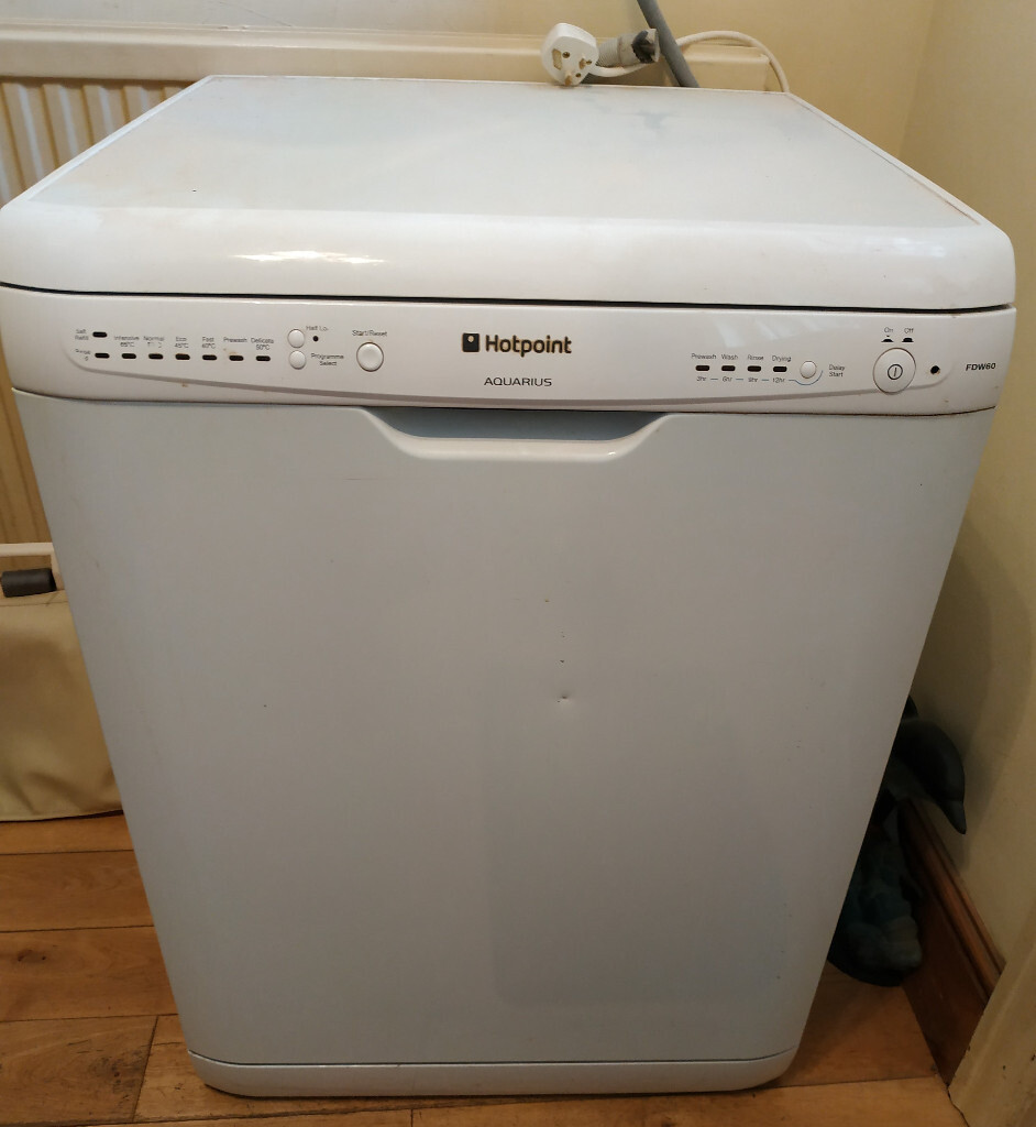 Hotpoint FDW60 dishwasher in Taunton, Somerset Gumtree