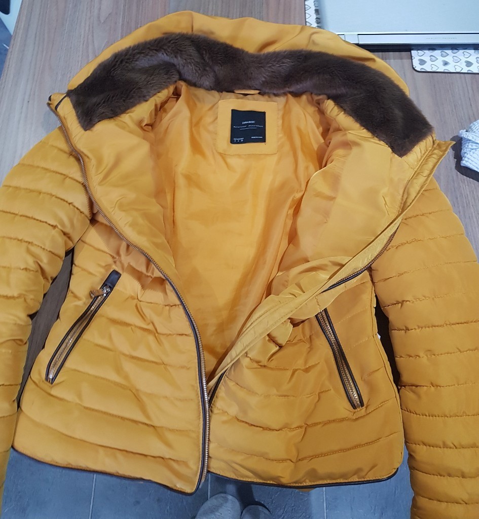 Women's Zara Mustard Yellow Puffer Jacket Coat Size Small GREAT CONDITION! in Sale, Manchester