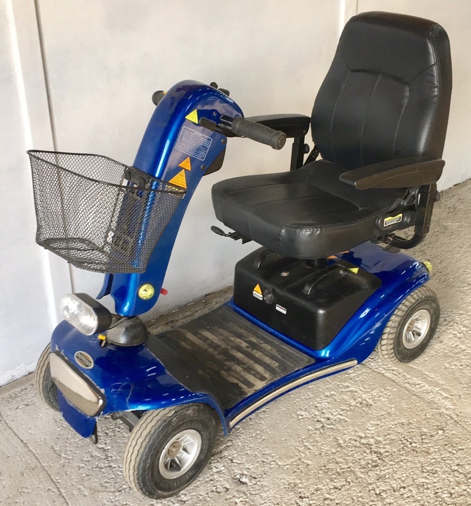 Medium size Travel Mobility Scooter Shoprider Valencia in