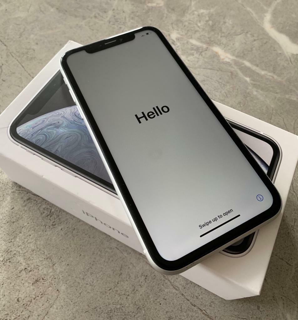 iPhone XR 128Gb White unlocked. in Morpeth, Northumberland Gumtree