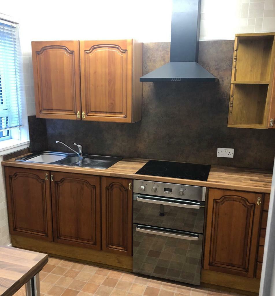 Bathroom / kitchen wet wall multi panel /splash back in Larbert