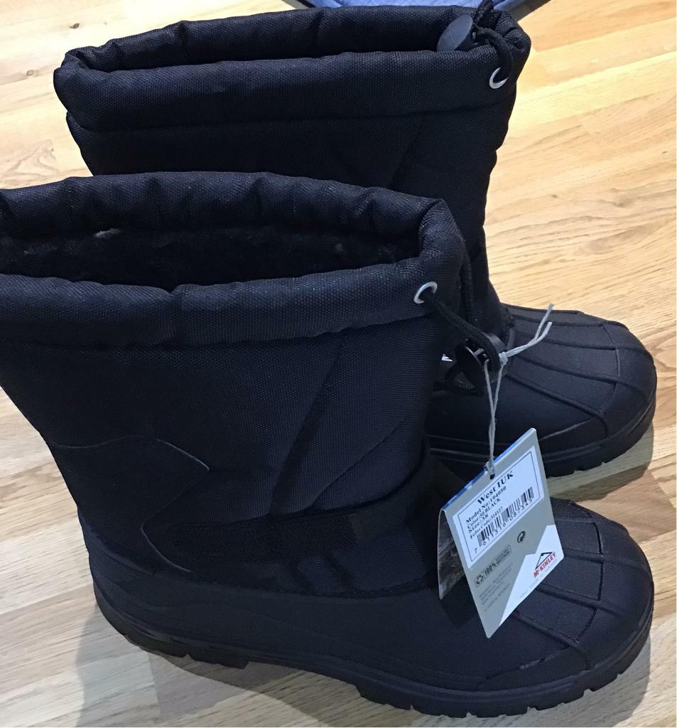 Size 5 Snow Outdoor Boots McKinley. Brand New & unused in