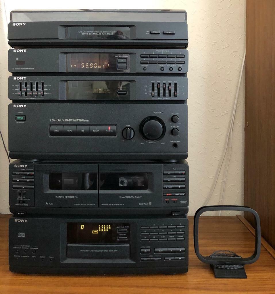 Sony HiFi CD, Radio, Turntable, Cassette Player with Speakers in