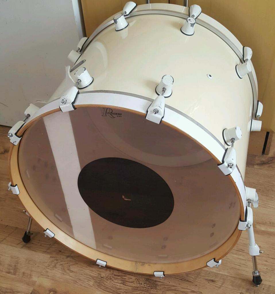 PDP(DW) 24×18 Undrilled bass drum in Colchester, Essex Gumtree