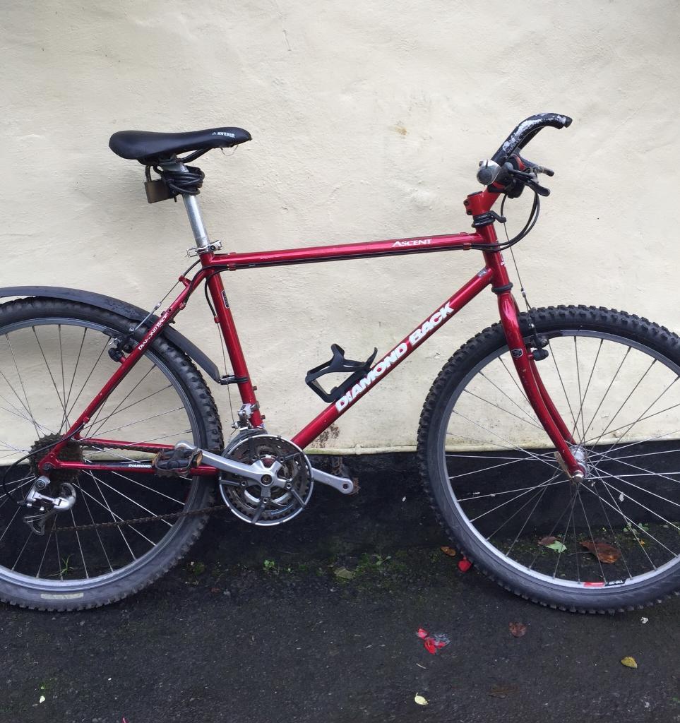 Diamondback Ascent Mens Mountain Bike ( 26 inch wheels and 16 inch