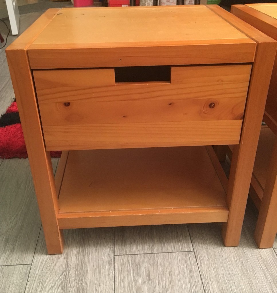 2 Bed Side Tables made from Light Oak. (Used but in good condition