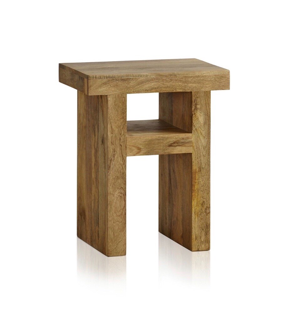 Chunky solid oak side table in Eastwood, Nottinghamshire Gumtree