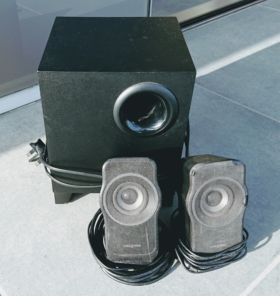 Creative 2.1 A320 Speaker System + Sub Woofer, for computer or TV