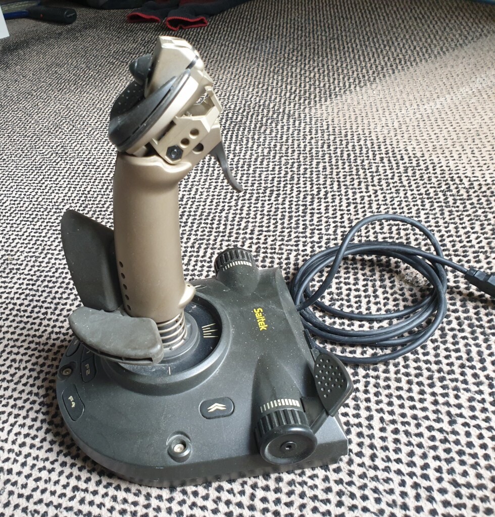 Saitek 3D Gold USB PC & MAC Video Game Controller Joystick in