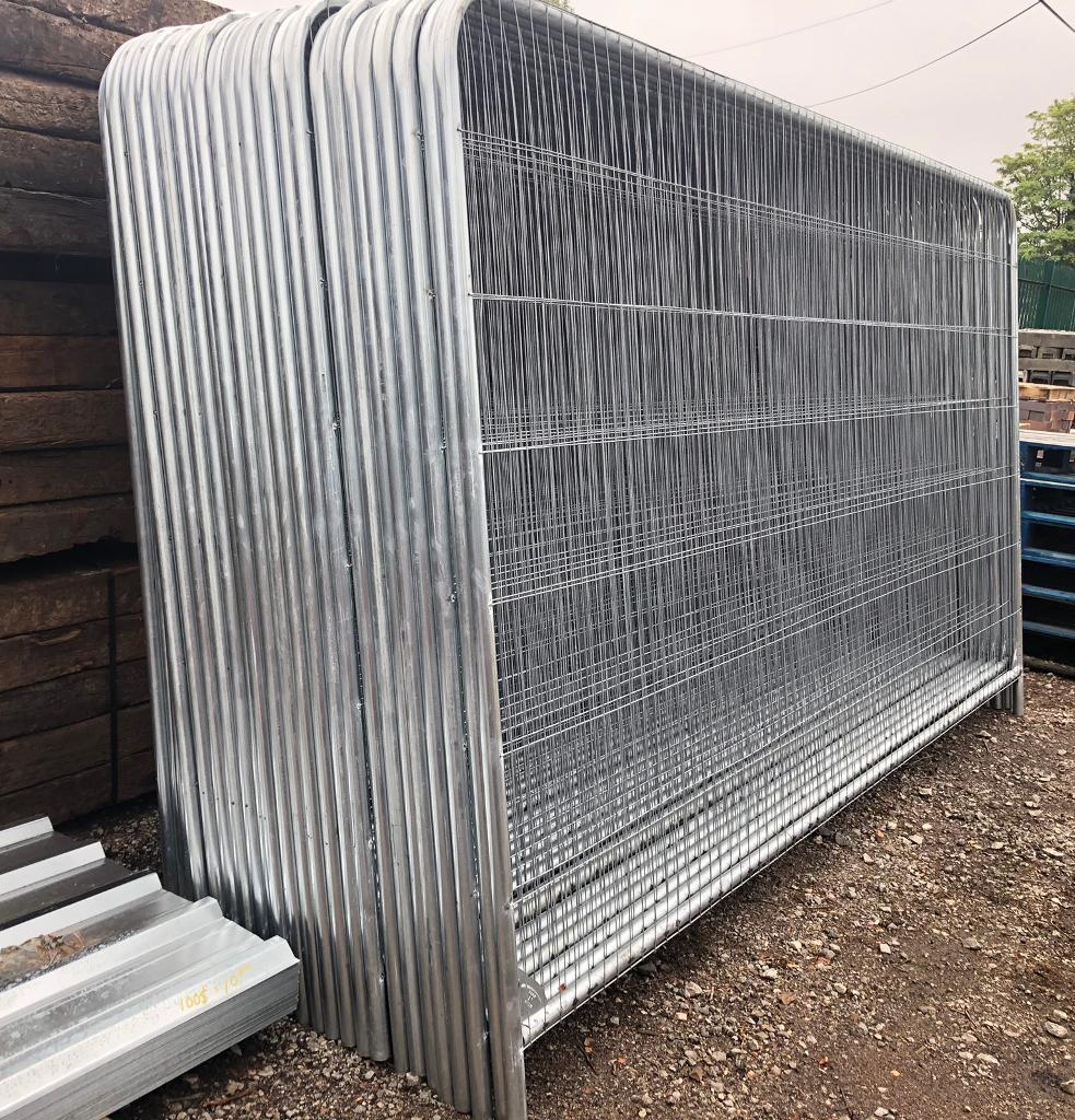 👷🏽 •New• Heras Style Temporary Security Fence Panels in Cuddington