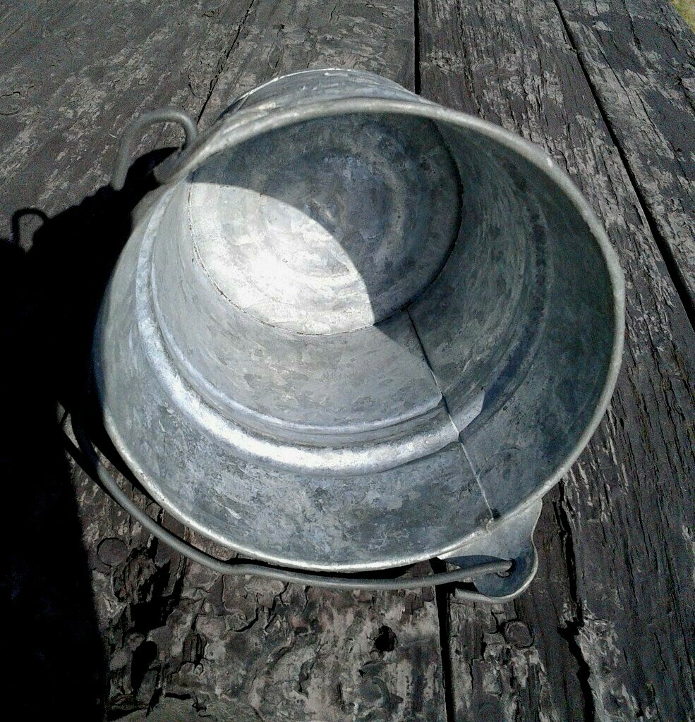 Vintage Galvanized Steel Pail Rustic Chore Bucket Farm Country Planter Small