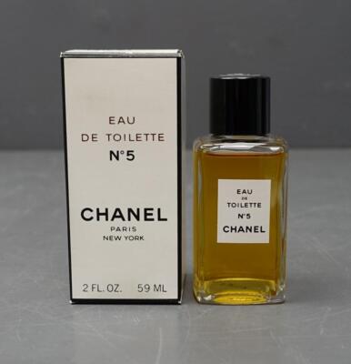 CHANEL  N°5 EAU DE TOILETTE N°5 Eau de Toilette Spray - 1.7 FL. OZ. | CHANEL