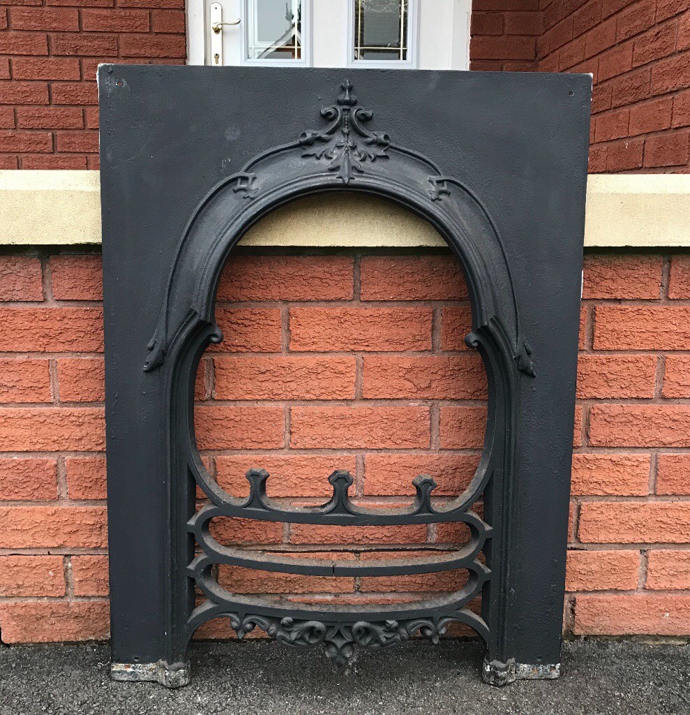 Antique Cast Iron Fireplace Fire Grate / Vintage Fire Place Fire