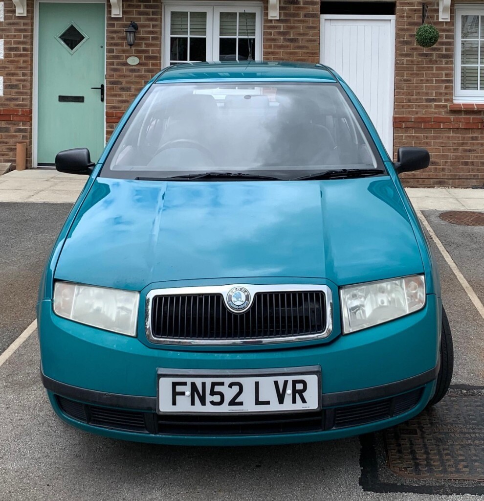 Drive green skoda