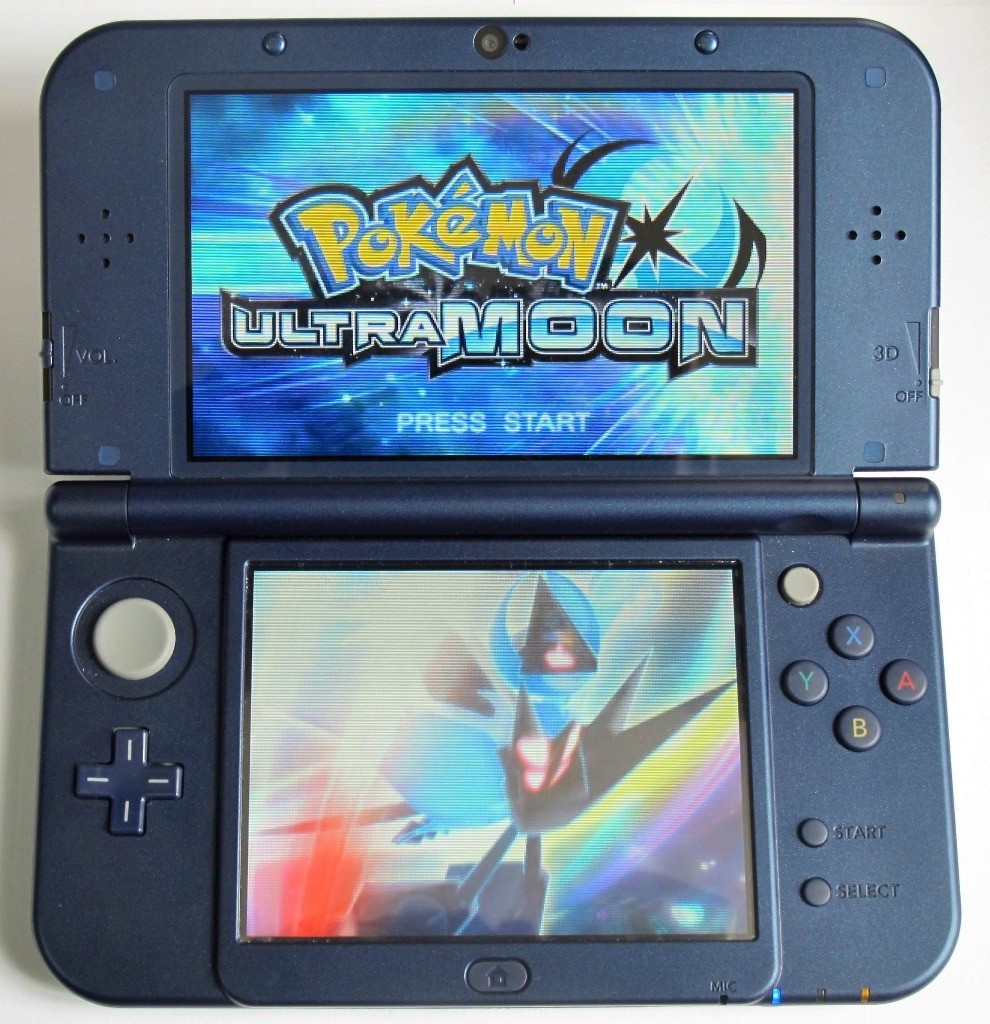 'new' NINTENDO 3DS XL METALLIC BLUE with 130 GAMES + Charger in