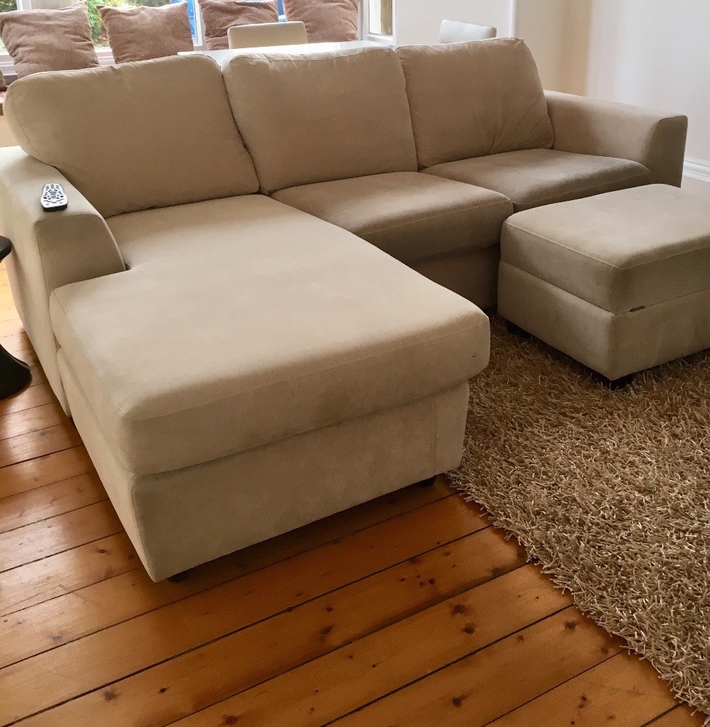 DFS FREYA 4 SEATER LSHAPED SOFA CREAM & FOOTSTOOL in Bridge Of Weir, Renfrewshire Gumtree
