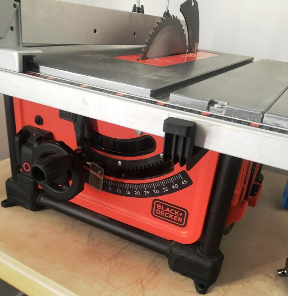 Black and Decker table saw , large heavy duty in Wallsend, Tyne and