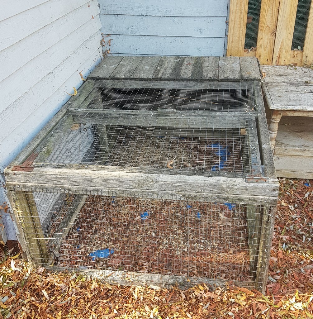 Large rabbit run in Havant, Hampshire Gumtree