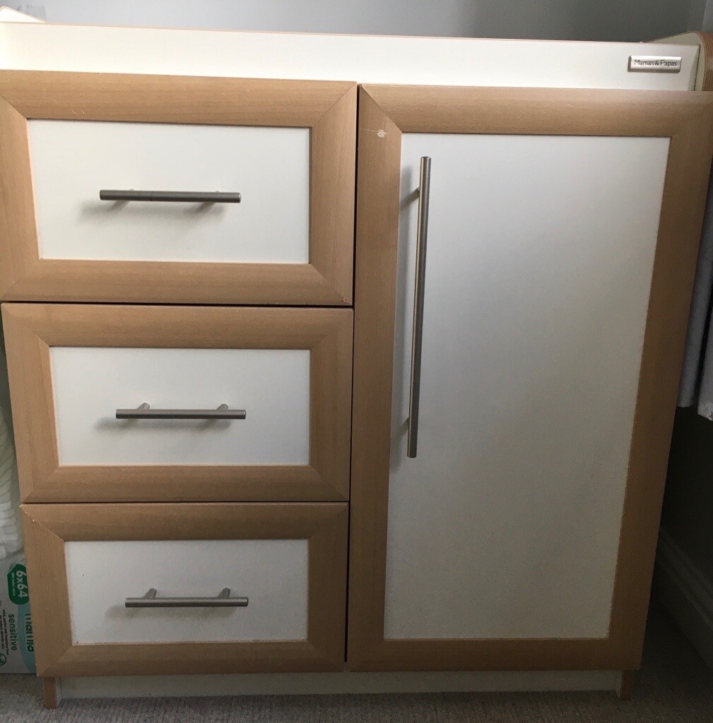 mamas and papas changing unit