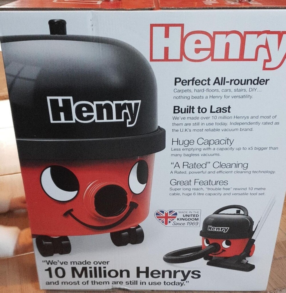Brand New NUMATIC HVR20011 Henry Vacuum Cleaner, Bagged, 620 W Red/Black Vax in Clapham