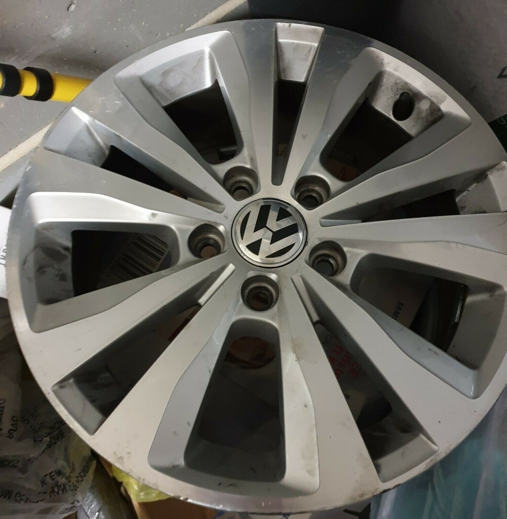 VW GOLF GENUINE MK7/ MK6 ALLOY WHEELS 16 inch x4 in Huddersfield, West Yorkshire Gumtree