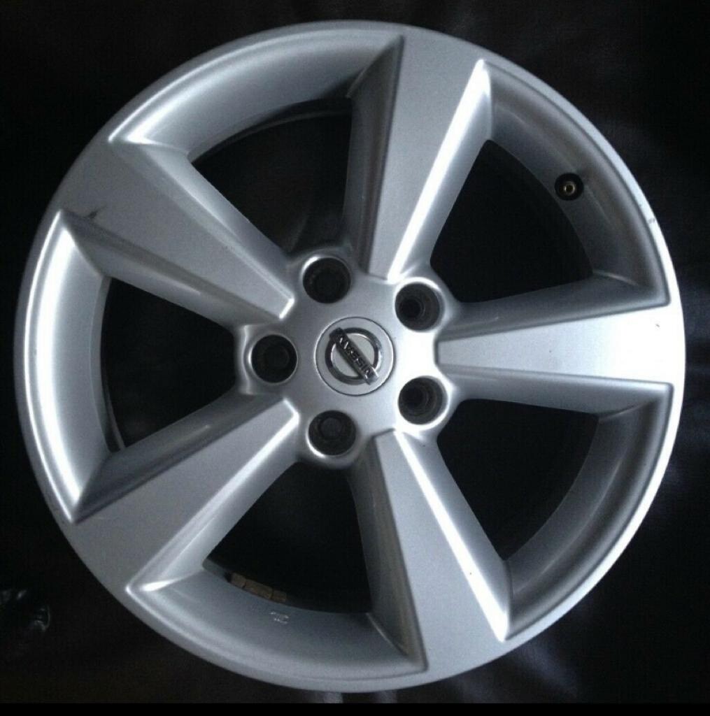 Nissan Qashqai 17” alloy wheels set of 4 in Bradford, West Yorkshire Gumtree