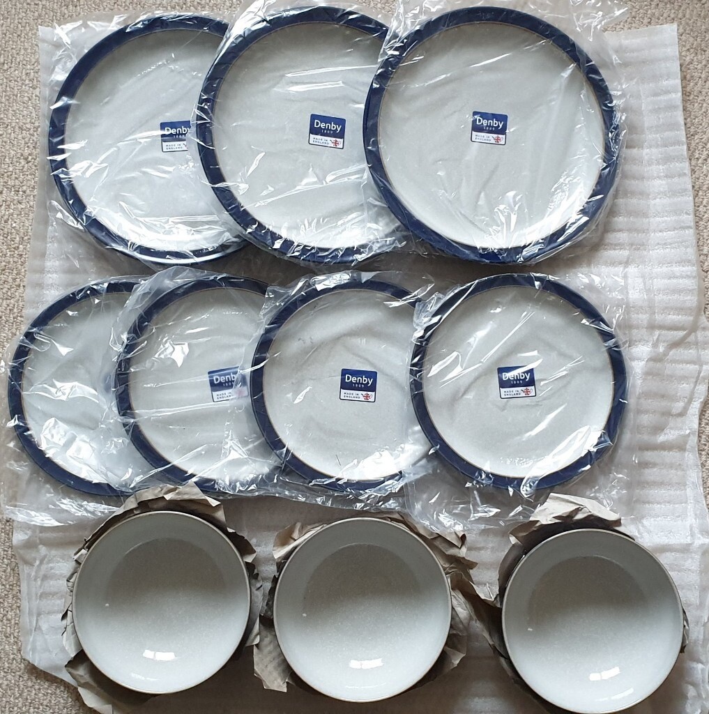 Denby Elements Dark Blue Dinner Service 10 piece set BRAND NEW Unwan
